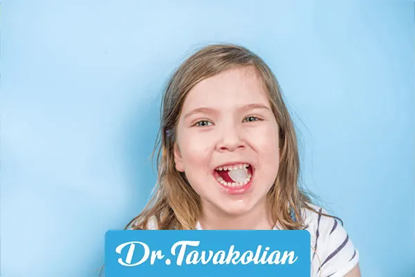 جویدن یخ برای تست استحکام دندان